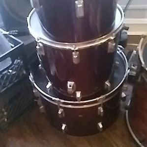 Pearl drum set made in 1965